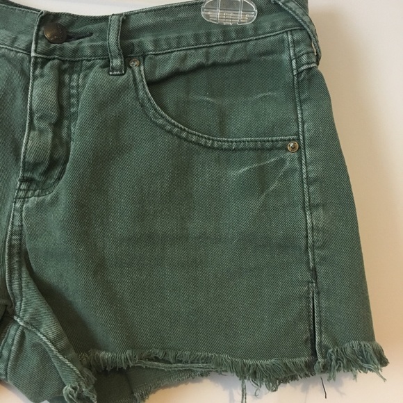 SOLD!! Free People Green Denim Jean Shorts - Picture 2 of 8